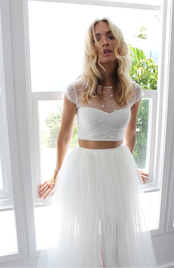 wedding inspiration unconventional wedding dresses 15